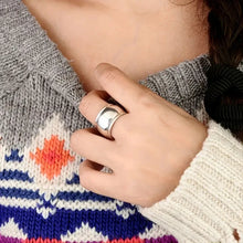 画像をギャラリービューアに読み込む, 3 Metal Colors Smooth Rings for Women Daily Wear Fashion Versatile Finger Accessories Size 6-13