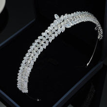 Load image into Gallery viewer, Luxury Silver Color Cubic Zirconia Bridal Tiaras CZ Crowns Princess Rhinestone Headband bc100 - www.eufashionbags.com