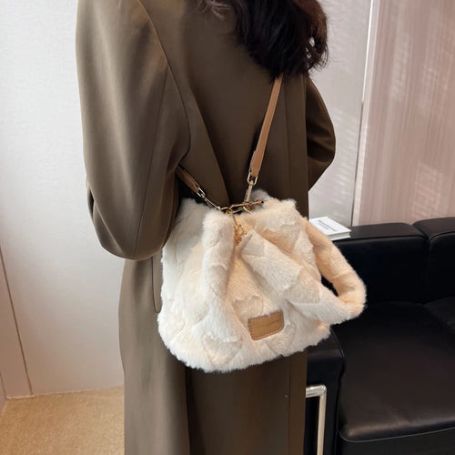Sweet Love Fake Fur Women's Shoulder Bag Fashion Plush Bucket Crossbody Bags a143