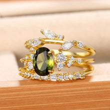 Load image into Gallery viewer, Oval Olive CZ Rings Set for Women Leaf-shaped Wedding Rings n207