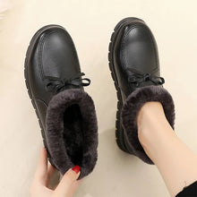 Cargar imagen en el visor de la galería, Winter Warm Women&#39;s Leather Sneakers Platform Shoes Wedge Casual Shoes q121