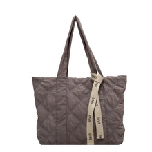 画像をギャラリービューアに読み込む, Nylon Quilted Padded Bag Luxury Women Soft Warm Shoulder Bag z55