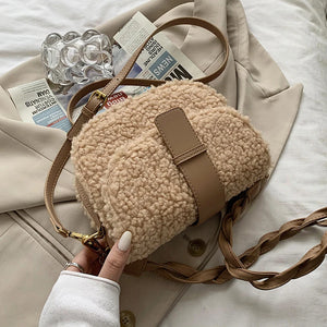 2023 Winter Women's Shoulder Bag Messenger Weave Strap Saddle Armpit Bag New High-quality Plush Fur Bag Women's Handbag Designer