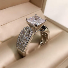 Carica l&#39;immagine nel visualizzatore di Gallery, 2023 Luxury Silver Color Princess Engagement Wedding Ring for Women mr17 - www.eufashionbags.com