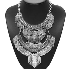 Laden Sie das Bild in den Galerie-Viewer, Bohemian Vintage Choker Necklace Women Indian Ethnic Large Collar Necklaces - www.eufashionbags.com