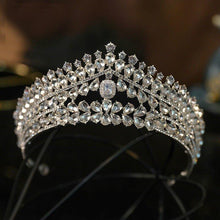 Charger l&#39;image dans la galerie, Diverse Silver Color Crystal Bridal Tiaras Crown Rhinestone Headpieces bc56 - www.eufashionbags.com