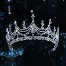 Load image into Gallery viewer, Diverse Silver Color Crystal Bridal Tiaras Crown Rhinestone Headpieces bc56 - www.eufashionbags.com