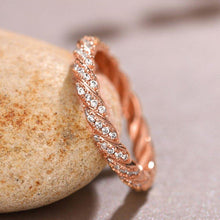 Load image into Gallery viewer, Fancy Twist Thin Women Rings Iced Out Cubic Zirconia Jewelry hr163 - www.eufashionbags.com