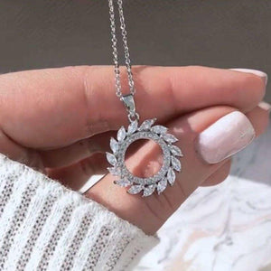 Fashion Circle Pendant Necklace Marquise Cubic Zirconia Necklace for Women hn89 - www.eufashionbags.com